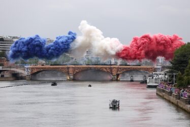 feu dartifice de jour au moment des JO 2024